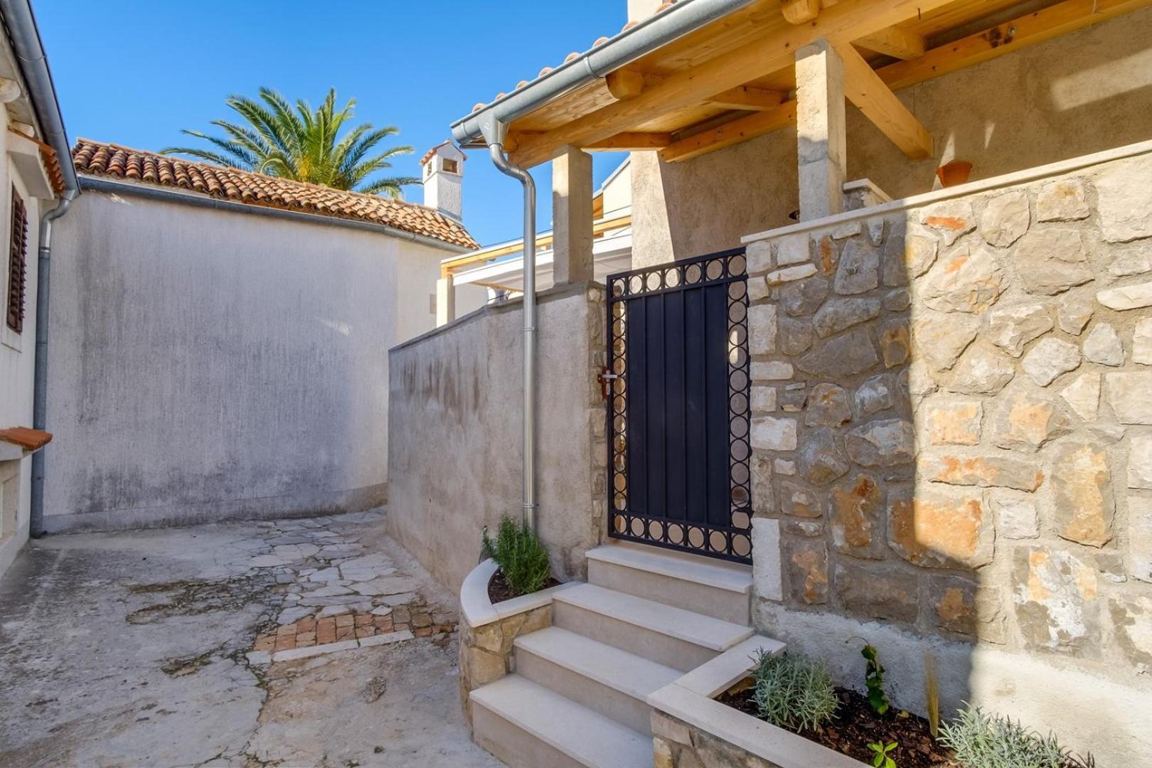 Elegant Apartment Iris Mali Lošinj Exteriér fotografie