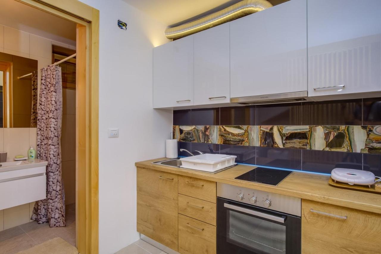 Elegant Apartment Iris Mali Lošinj Exteriér fotografie